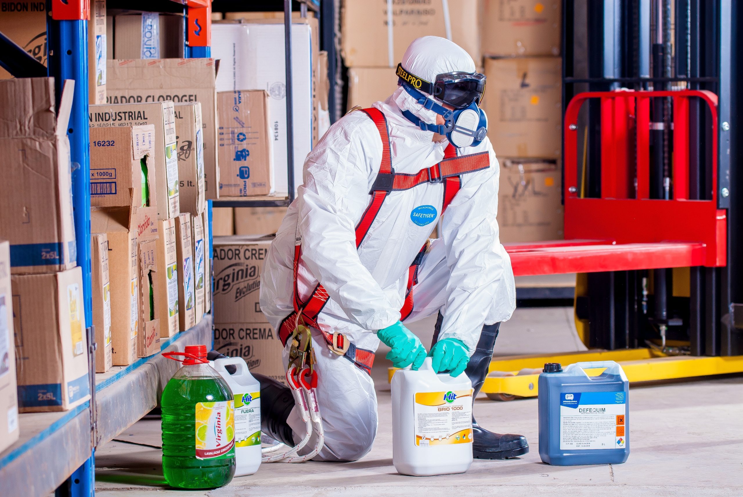 Wondernews Outubro 18 – Segurança na utilização de produtos químicos perigosos
